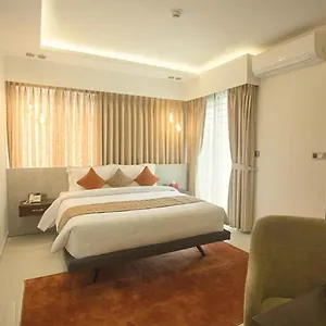 Jatra Flagship View **** Дакка